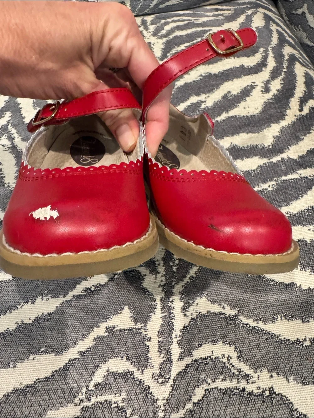 Girls Leather Footmates Size 10.5 Apple Red Allie Mary Jane Shoes